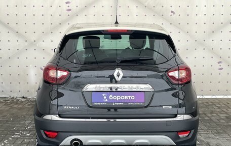 Renault Kaptur I рестайлинг, 2017 год, 1 680 000 рублей, 6 фотография