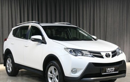 Toyota RAV4, 2015 год, 2 099 000 рублей, 3 фотография