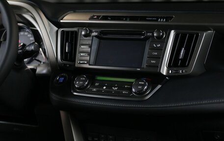 Toyota RAV4, 2015 год, 2 099 000 рублей, 11 фотография