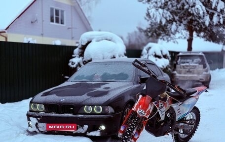 BMW 5 серия, 2000 год, 675 000 рублей, 2 фотография