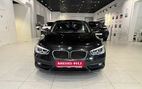 BMW 1 серия, 2018 год, 1 980 000 рублей, 3 фотография