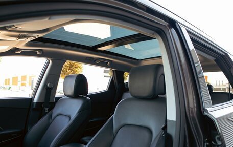 Hyundai Santa Fe III рестайлинг, 2018 год, 1 695 000 рублей, 17 фотография