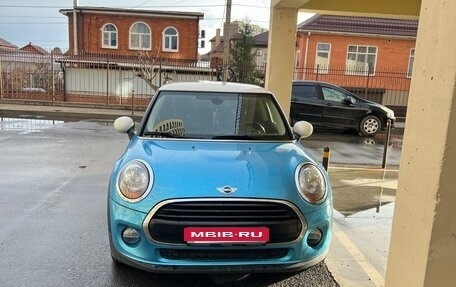 MINI Hatch, 2017 год, 1 600 000 рублей, 10 фотография