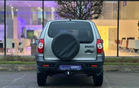 Chevrolet Niva I рестайлинг, 2018 год, 789 000 рублей, 8 фотография