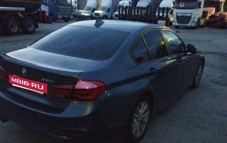 BMW 3 серия, 2018 год, 1 585 000 рублей, 6 фотография