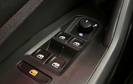 Volkswagen Jetta VII, 2019 год, 2 030 000 рублей, 19 фотография