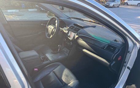 Toyota Camry, 2011 год, 1 560 000 рублей, 12 фотография