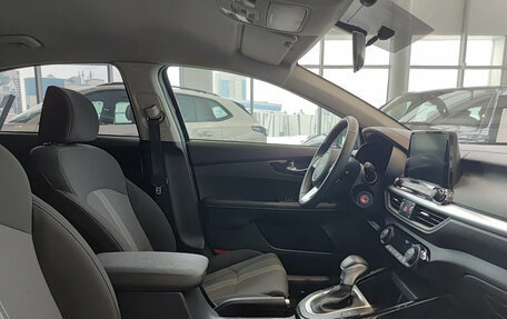 KIA Cerato IV, 2022 год, 2 328 000 рублей, 11 фотография