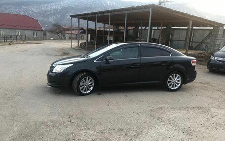 Toyota Avensis III рестайлинг, 2009 год, 1 050 000 рублей, 2 фотография