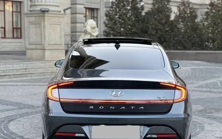 Hyundai Sonata VIII, 2022 год, 2 200 000 рублей, 5 фотография