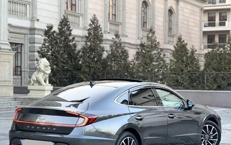 Hyundai Sonata VIII, 2022 год, 2 200 000 рублей, 6 фотография