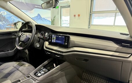 Skoda Octavia IV, 2020 год, 1 910 000 рублей, 10 фотография