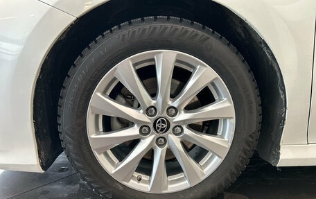 Toyota Camry, 2018 год, 2 299 000 рублей, 22 фотография