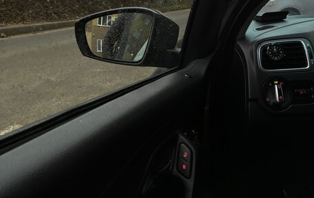 Volkswagen Polo VI (EU Market), 2016 год, 800 000 рублей, 4 фотография