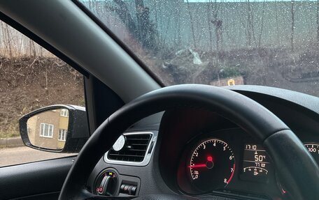 Volkswagen Polo VI (EU Market), 2016 год, 800 000 рублей, 10 фотография