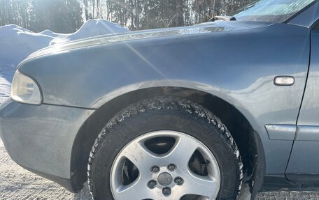 Audi A4, 1999 год, 400 000 рублей, 11 фотография