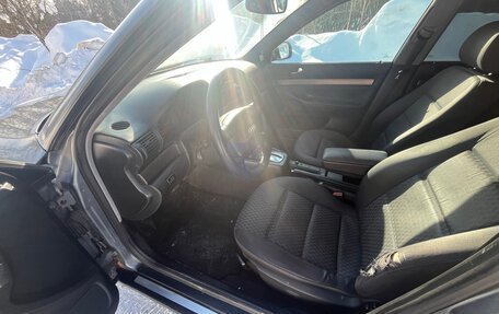 Audi A4, 1999 год, 400 000 рублей, 15 фотография