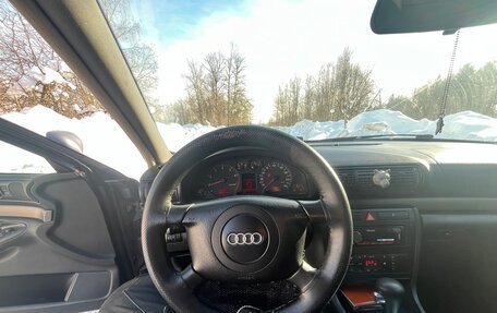 Audi A4, 1999 год, 400 000 рублей, 16 фотография