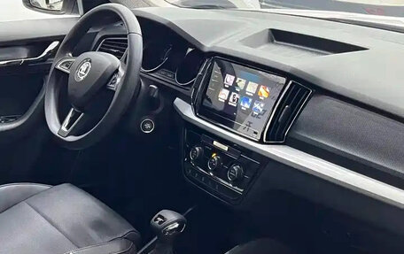 Skoda Kamiq I, 2022 год, 1 360 002 рублей, 10 фотография