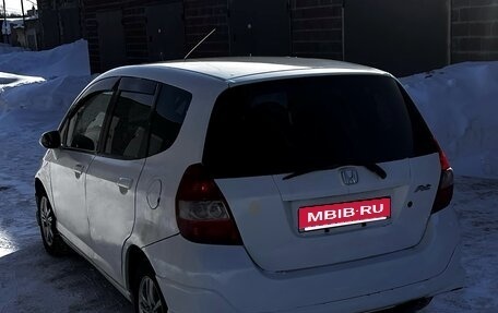 Honda Fit III, 2001 год, 235 000 рублей, 5 фотография