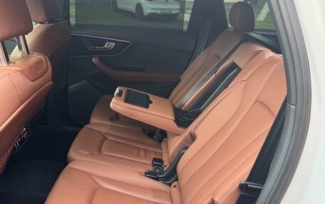 Audi Q7, 2021 год, 8 000 000 рублей, 11 фотография