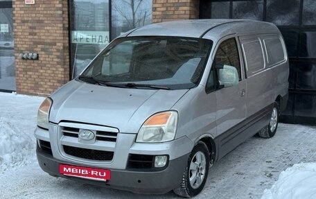Hyundai Starex I рестайлинг, 2006 год, 375 000 рублей, 2 фотография
