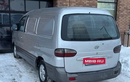 Hyundai Starex I рестайлинг, 2006 год, 375 000 рублей, 4 фотография