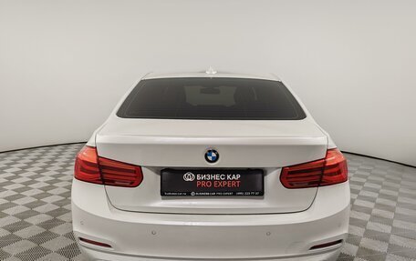 BMW 3 серия, 2018 год, 1 899 000 рублей, 6 фотография