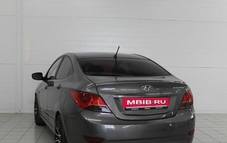 Hyundai Solaris II рестайлинг, 2012 год, 820 000 рублей, 8 фотография