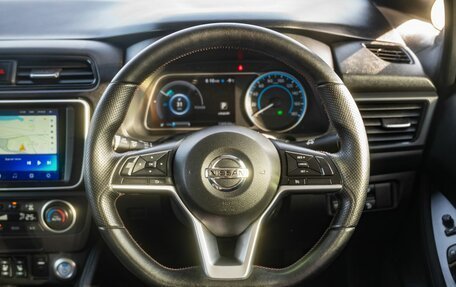 Nissan Leaf II, 2018 год, 1 650 000 рублей, 15 фотография