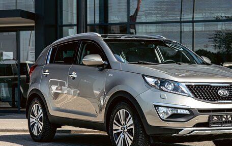 KIA Sportage III, 2015 год, 1 345 000 рублей, 7 фотография