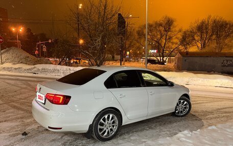 Volkswagen Jetta VI, 2016 год, 1 800 000 рублей, 4 фотография