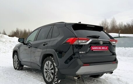 Toyota RAV4, 2021 год, 3 710 000 рублей, 3 фотография