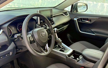 Toyota RAV4, 2021 год, 3 710 000 рублей, 15 фотография