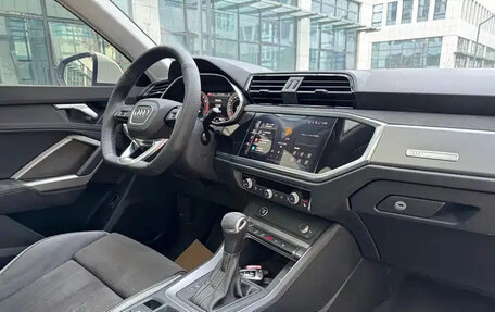 Audi Q3, 2023 год, 1 958 000 рублей, 17 фотография