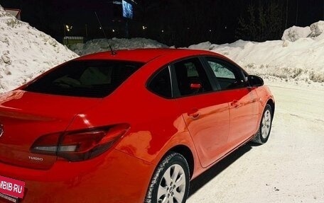 Opel Astra J, 2014 год, 895 000 рублей, 9 фотография