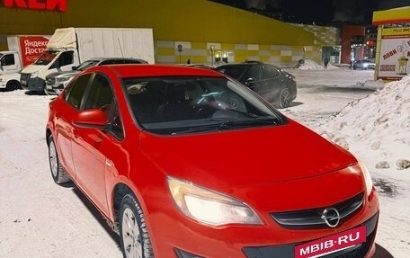 Opel Astra J, 2014 год, 895 000 рублей, 4 фотография