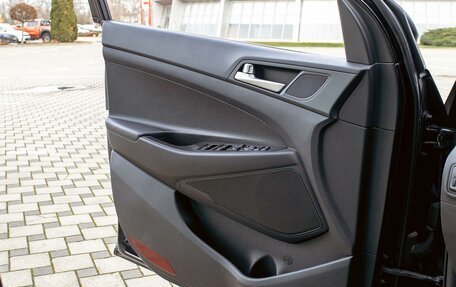 Hyundai Tucson III, 2019 год, 2 055 000 рублей, 12 фотография