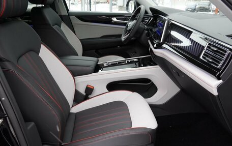 Volkswagen Teramont I, 2025 год, 5 250 000 рублей, 17 фотография