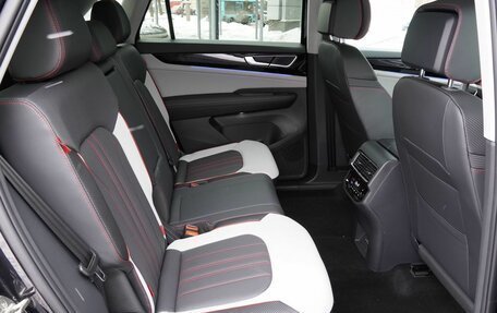 Volkswagen Teramont I, 2025 год, 5 250 000 рублей, 27 фотография