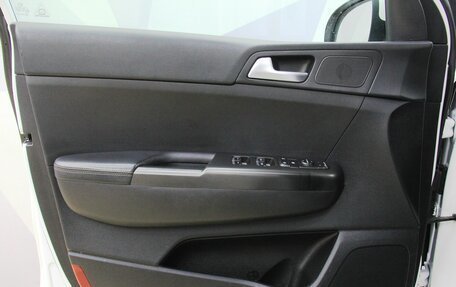 KIA Sportage IV рестайлинг, 2020 год, 2 530 000 рублей, 25 фотография