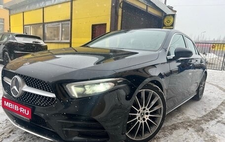 Mercedes-Benz A-Класс, 2020 год, 2 490 000 рублей, 5 фотография