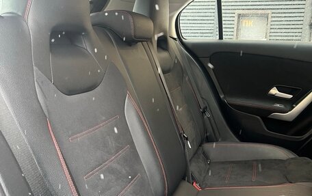 Mercedes-Benz A-Класс, 2020 год, 2 490 000 рублей, 17 фотография