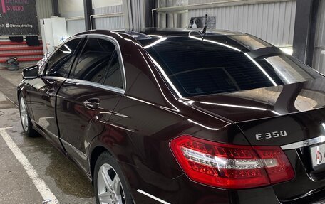 Mercedes-Benz E-Класс, 2009 год, 1 250 000 рублей, 3 фотография