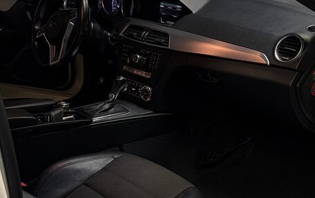 Mercedes-Benz C-Класс, 2012 год, 1 190 000 рублей, 18 фотография