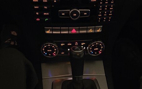 Mercedes-Benz C-Класс, 2012 год, 1 190 000 рублей, 28 фотография