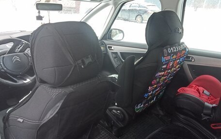 Citroen C4 Picasso II рестайлинг, 2010 год, 750 000 рублей, 10 фотография