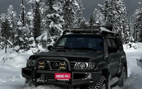 Nissan Patrol, 2002 год, 2 000 000 рублей, 2 фотография