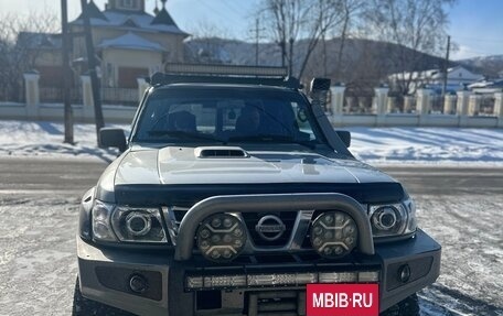Nissan Patrol, 2002 год, 2 000 000 рублей, 3 фотография