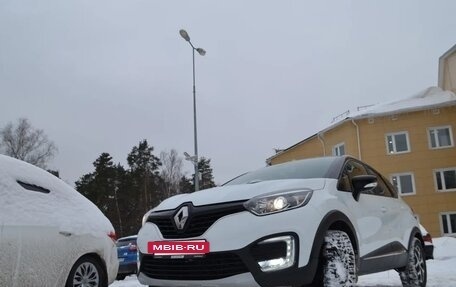 Renault Kaptur I рестайлинг, 2019 год, 1 550 000 рублей, 5 фотография
